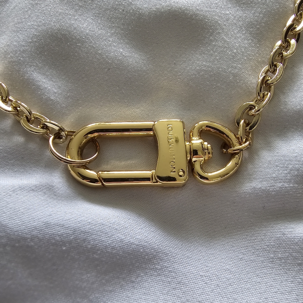 Louis vuitton repurposed chain